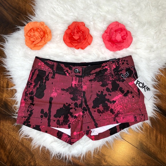 Fox Pants - FOX Stripe Short in Bright Rose.